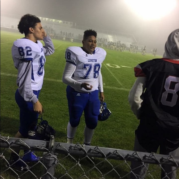 Meet your Posher, Khalil - Picture 6 of 8